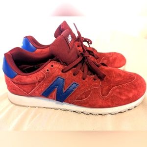 New Balance low sneakers